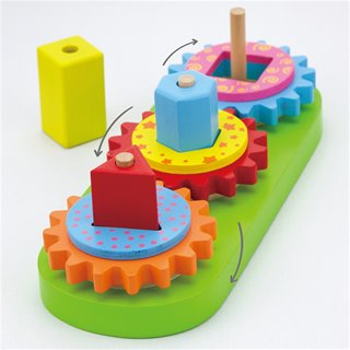 Stacking Geometrics Blocks with Gears